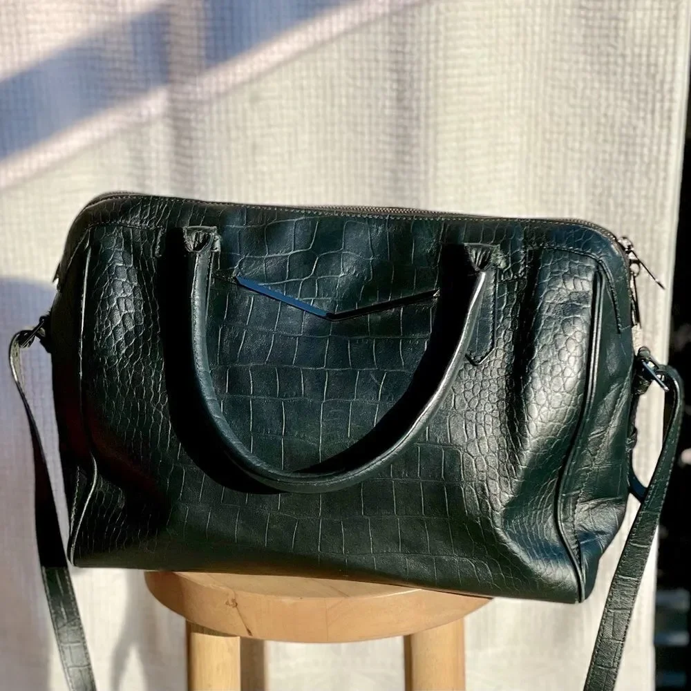 ‎Reece Hudson Bowery Duffle Leather Bag